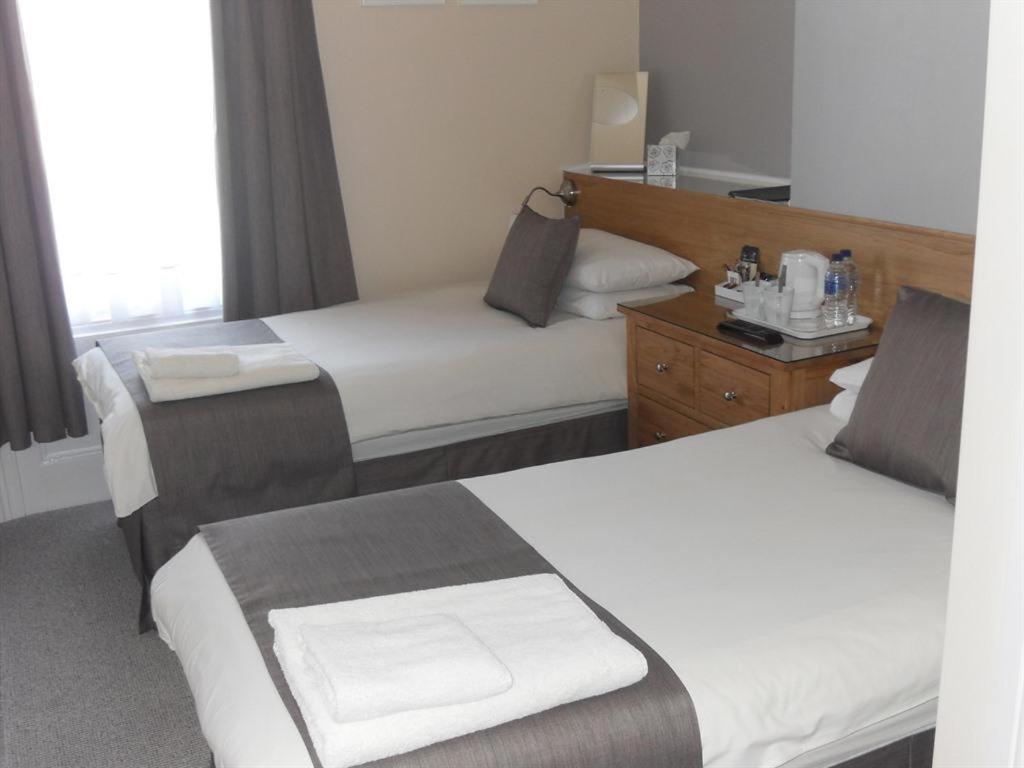 Powys Lodge Scarborough Kültér fotó