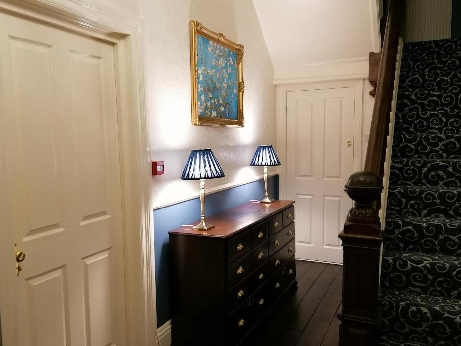 Powys Lodge Scarborough Kültér fotó